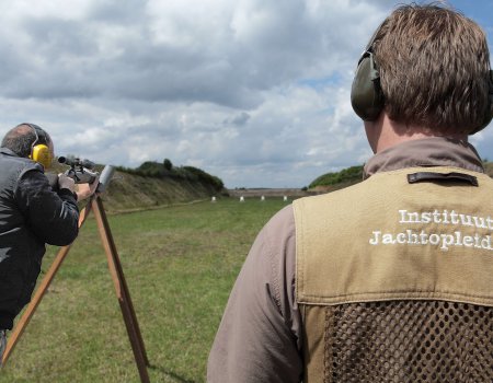 Praktisch jachtexamen: kogelschieten ‘op afspraak’ verzetten Praktisch jachtexamen: kogelschieten ‘op afspraak’ verzetten
