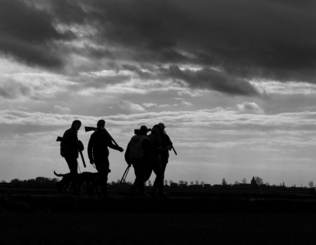 Reportage: weer het geweer? Reportage: weer het geweer?
