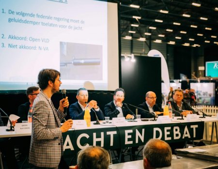 Wat denken de politieke partijen van de jacht? Een overzicht Wat denken de politieke partijen van de jacht? Een overzicht