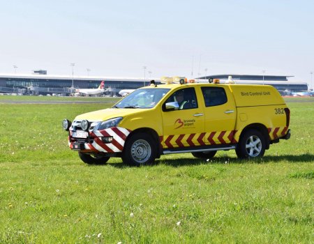 Reportage: ‘Jacht houdt luchthaven veilig’ Reportage: ‘Jacht houdt luchthaven veilig’