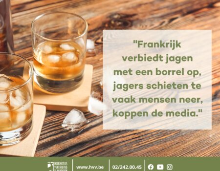 Frankrijk verbiedt jagen met een borrel op, jagers schieten te vaak mensen neer, koppen de media. Frankrijk verbiedt jagen met een borrel op, jagers schieten te vaak mensen neer, koppen de media.