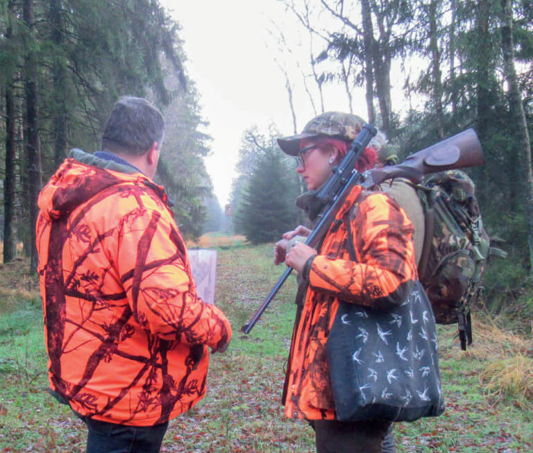 jacht in bos en open veld